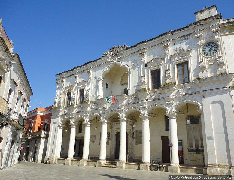 Nardò: архитектура в стиле barocco pugliese Нардо, Италия