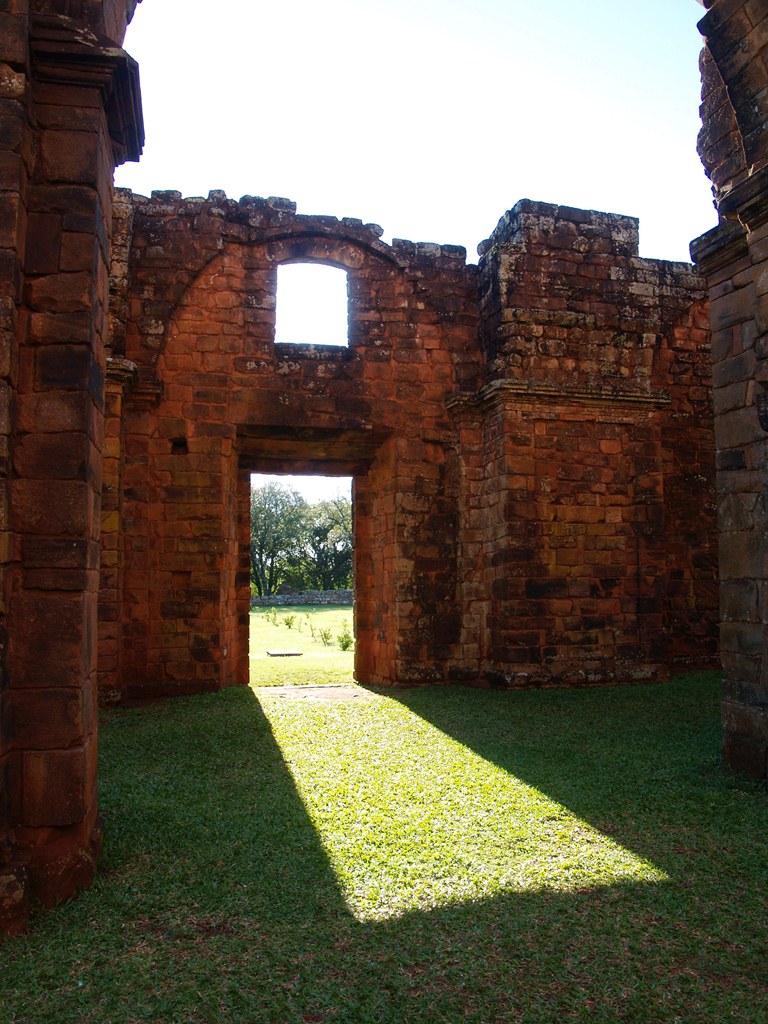 Руины мисcии иезуитов Сан-Мигел-дас-Мисойнс Сан-Мигел-дас-Мисойнс, Бразилия