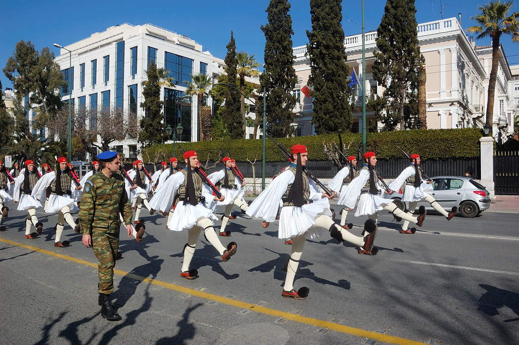 Ж Афины, Греция