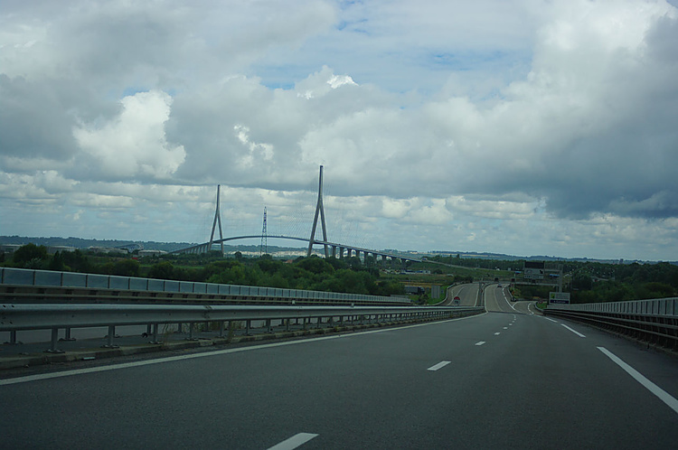 Мост Нормандии — один из 