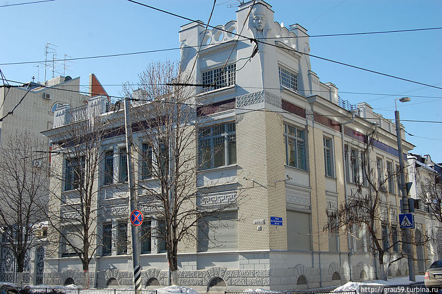 Особняк Скворцова (ул. Е.Ф. Григорьева 49).