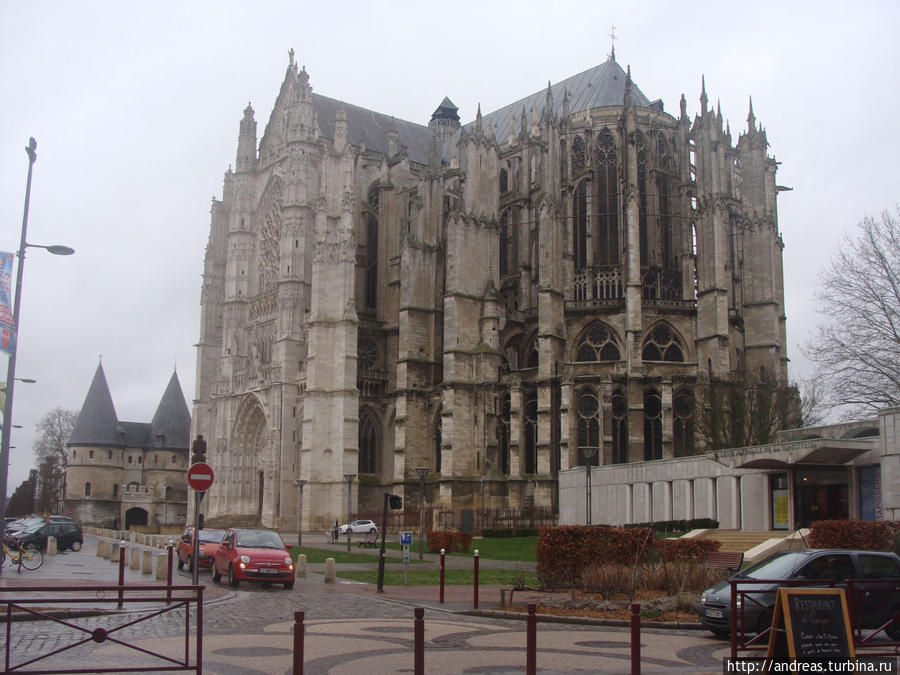 Готический собор Святого Петра Бове, Франция