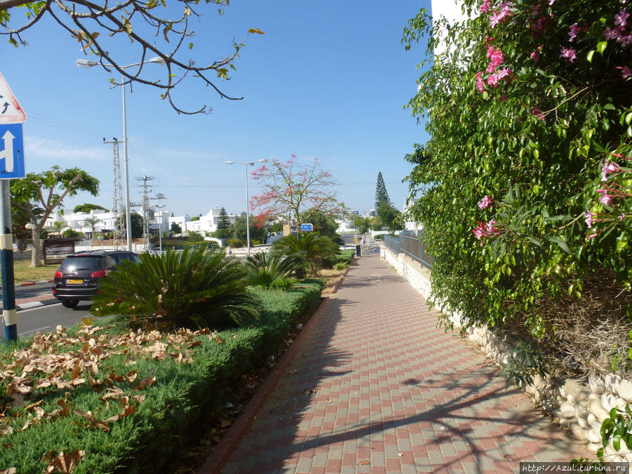 Снова район Юд-Алеф, повернула с ул. Мецада Ашдод, Израиль
