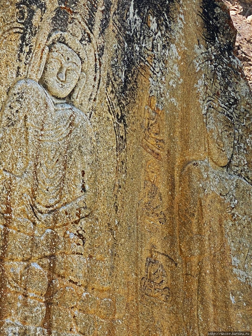 Камень Будды в Мантале Мантал, Пакистан