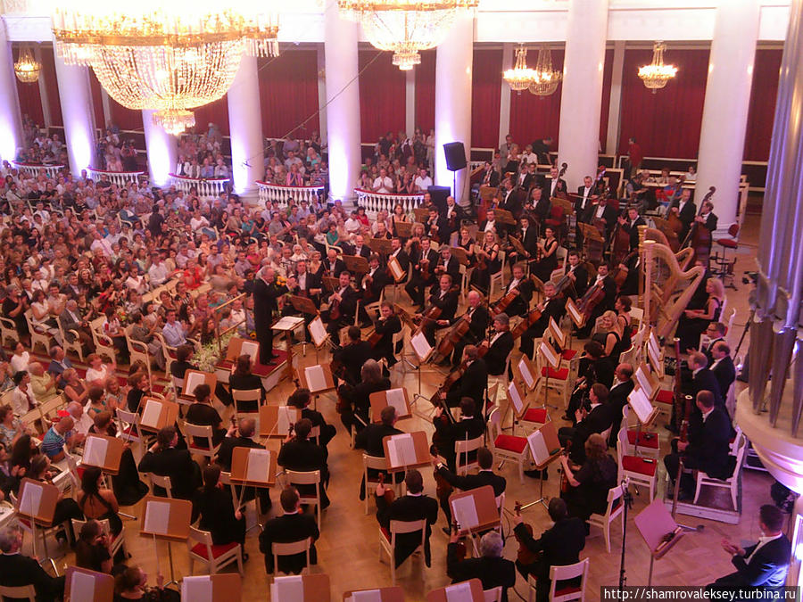 Два великолепных вечера в Большом зале Филармонии Санкт-Петербург, Россия