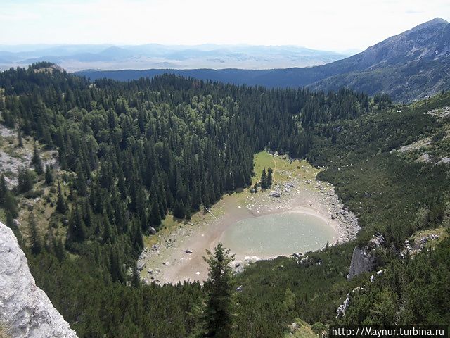 Барно озеро.