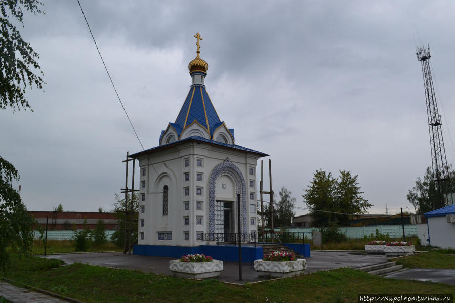 Гжель село московская область. Посёлок Гжель Раменский район Московская область. Лодейное поле часовня иконы Божией матери. Поселок Гжель храм. Часовня иконы Божией матери воспитание Гжель.