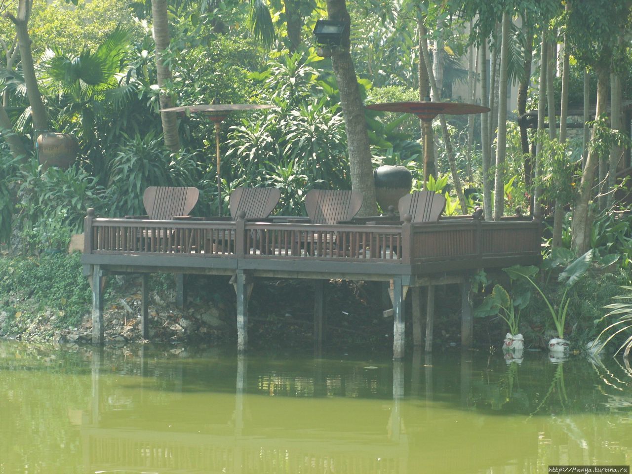 Озеро Kandawgyi Lake Янгон, Мьянма