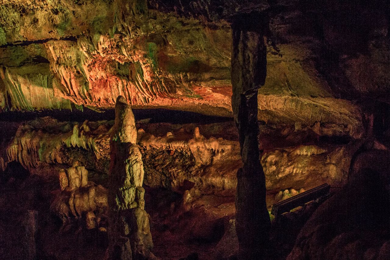 Сатаплия. Пещера Сатаплия Природный Парк, Грузия