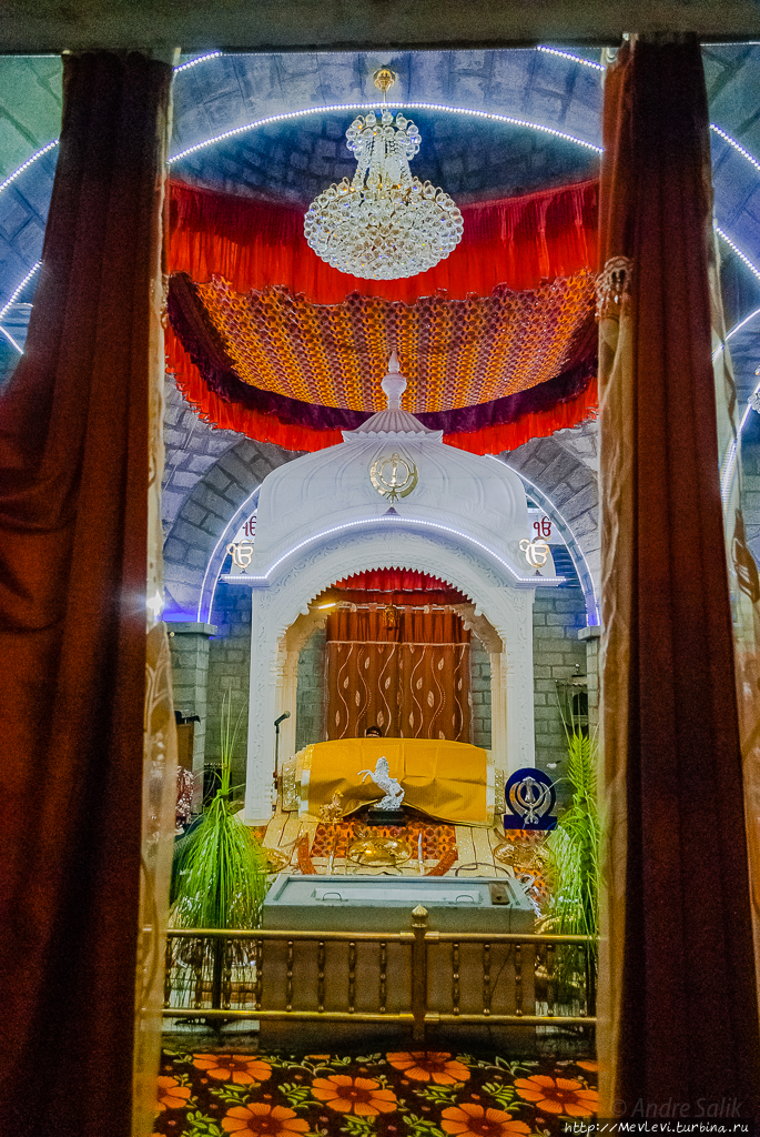 Озеро в Ревалсаре, Индия Штат Химачал-Прадеш, Индия