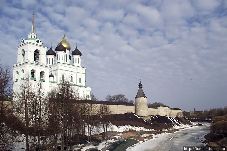 Псков, апрель 2013 — на грани зимы и весны Псков, Россия