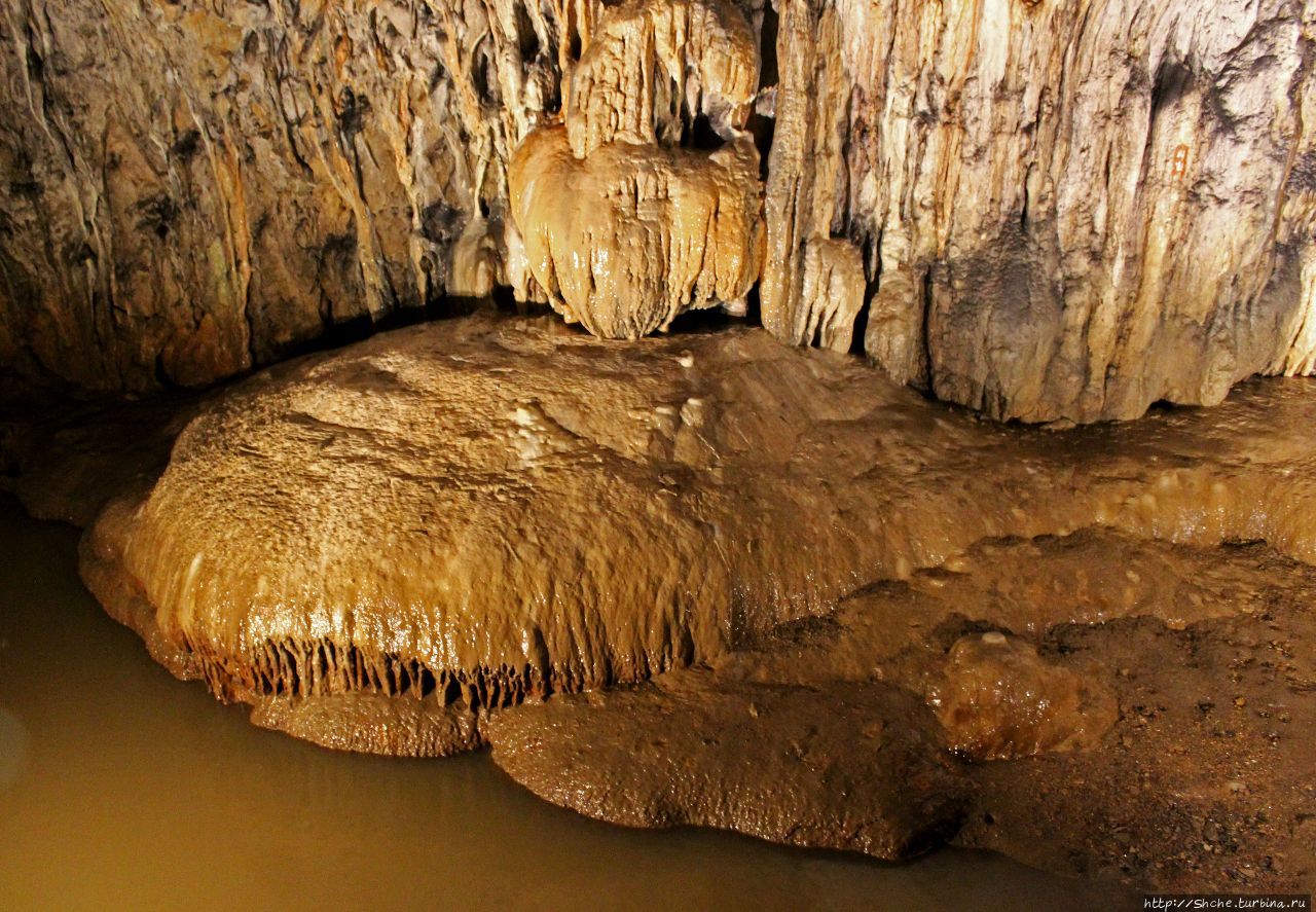 пещера Барадла-Аггетелек Аггтелек, Венгрия