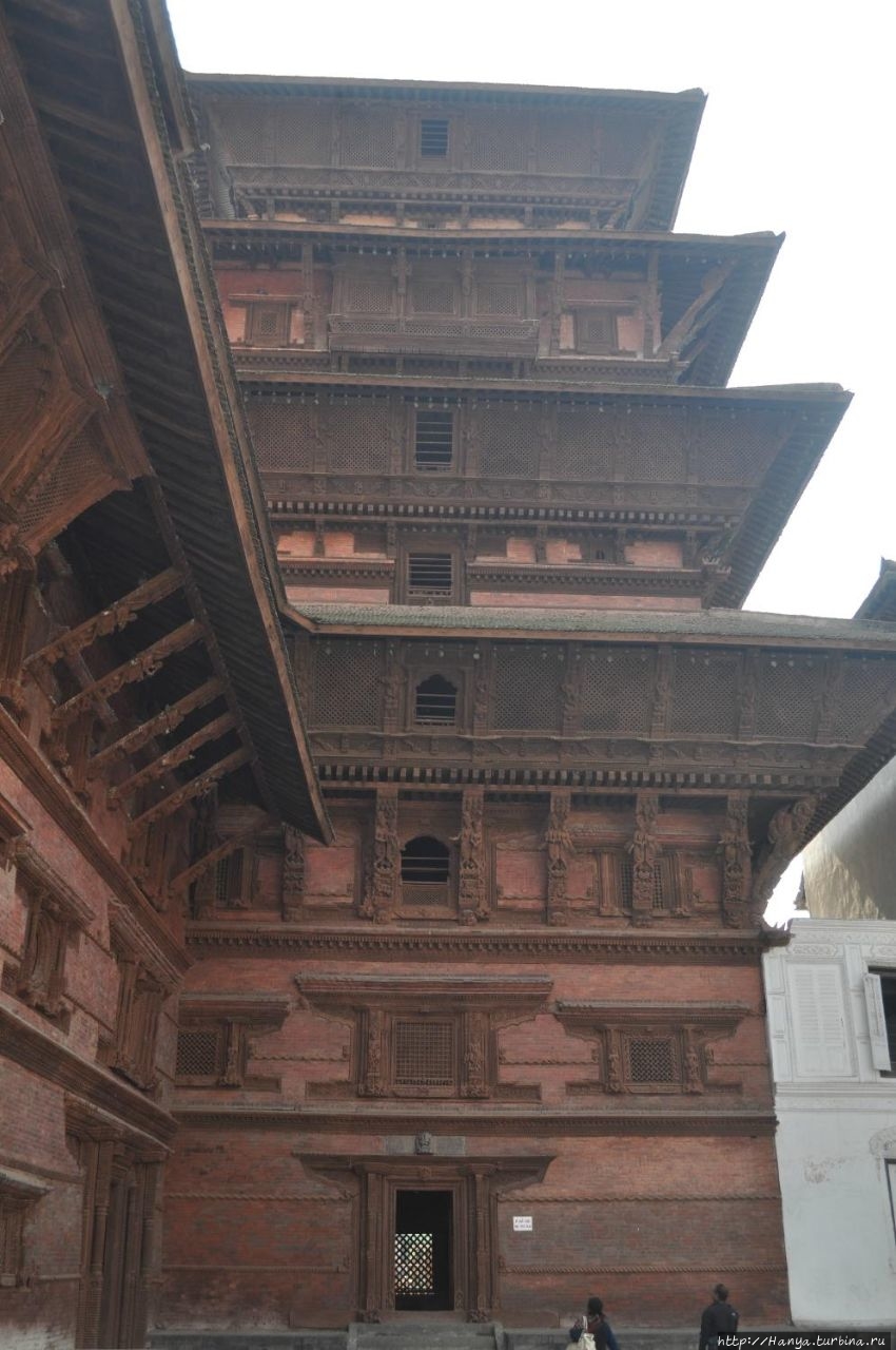 Насал Чоук. Башня Басантапур Катманду, Непал