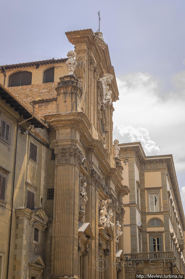 От мостовой до самого неба Флоренция, Италия