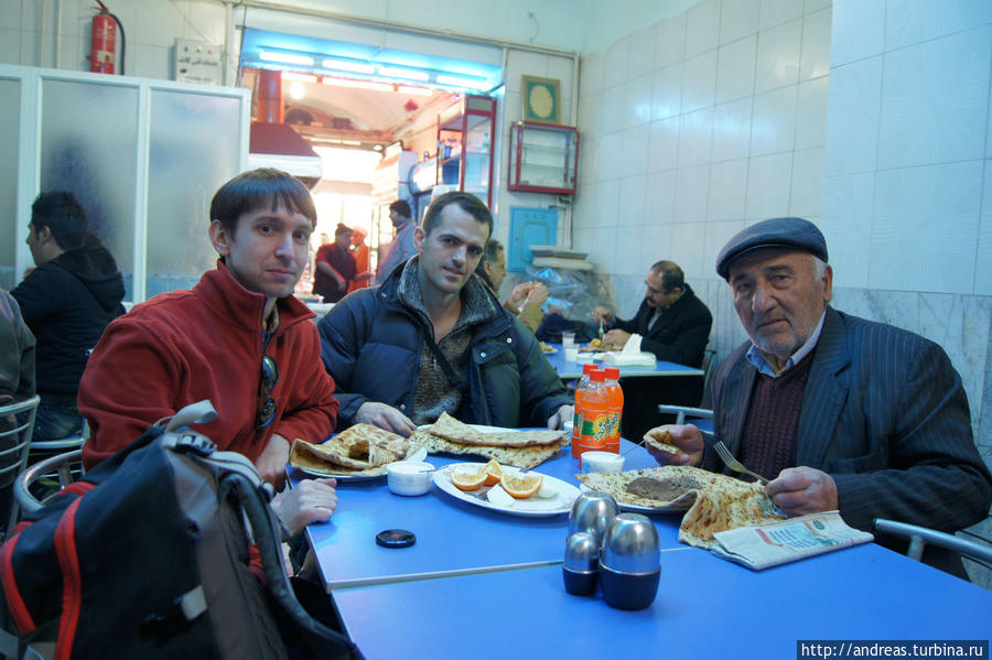 дедушка Хусейн знает, где подают национальные блюда Исфахан, Иран