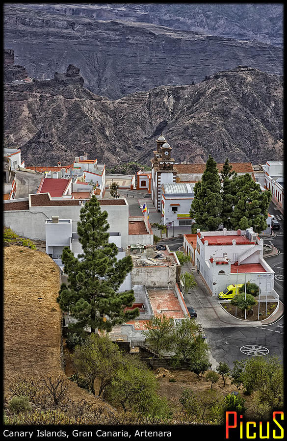 Жутковато-пустынный городок Артенара, остров Гран-Канария, Испания