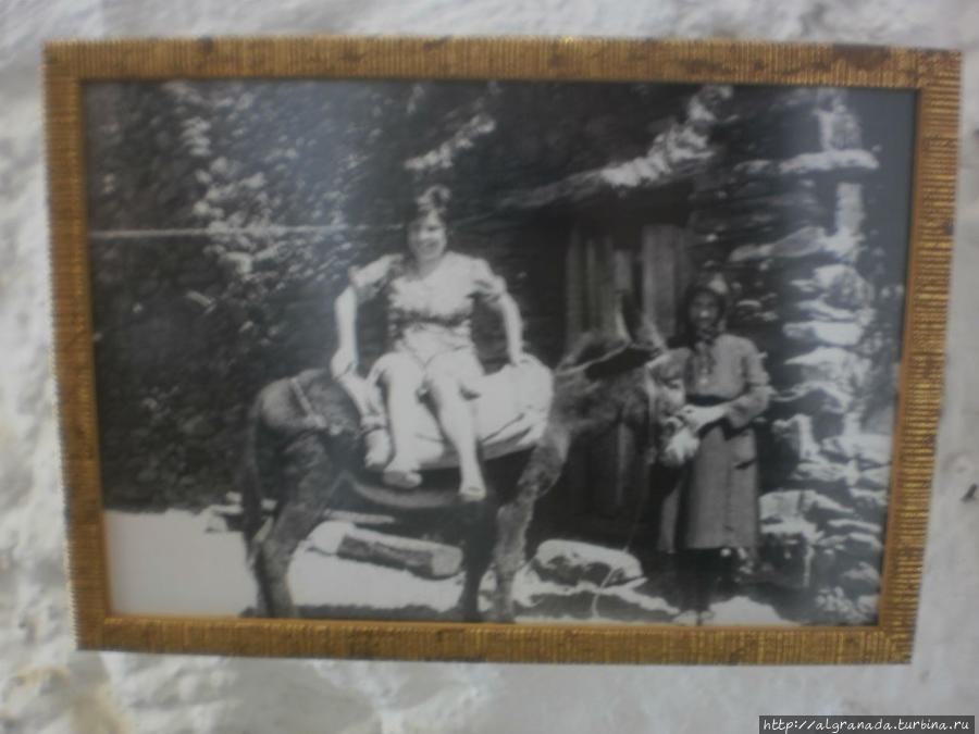 Музей Пещеры Сакромонте Гранада, Испания