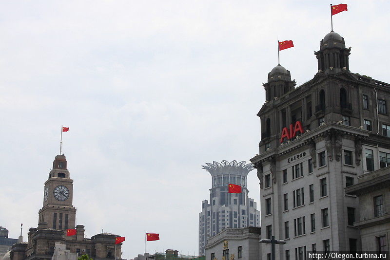 Исторические здания на шанхайской набережной Шанхай, Китай