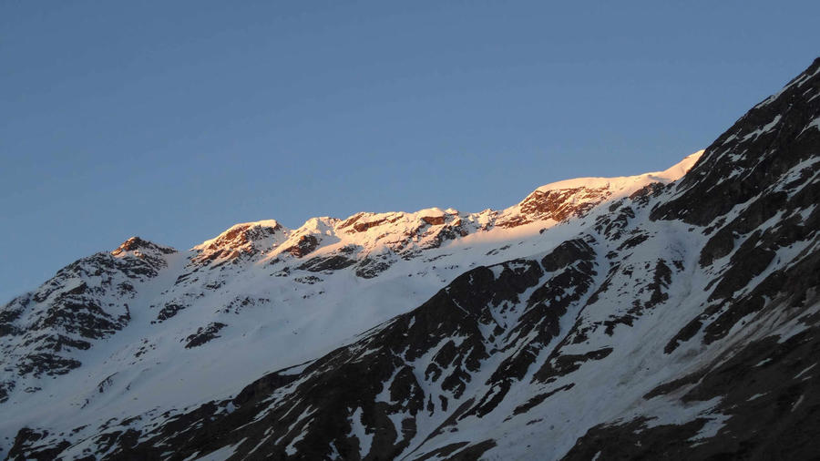 Души, оставленные на склоне. Elbrus Race Эльбрус (гора 5642м), Россия