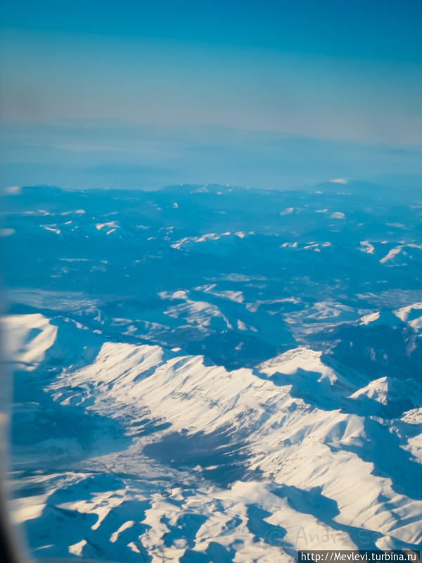 В стране Италии, а конкретно возде самого Рима, солнечно Италия