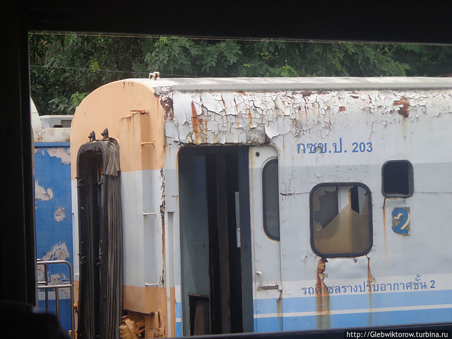 Кадры из окна поезда Бангкок-Накхон-Р. Накхон-Ратчасима, Таиланд