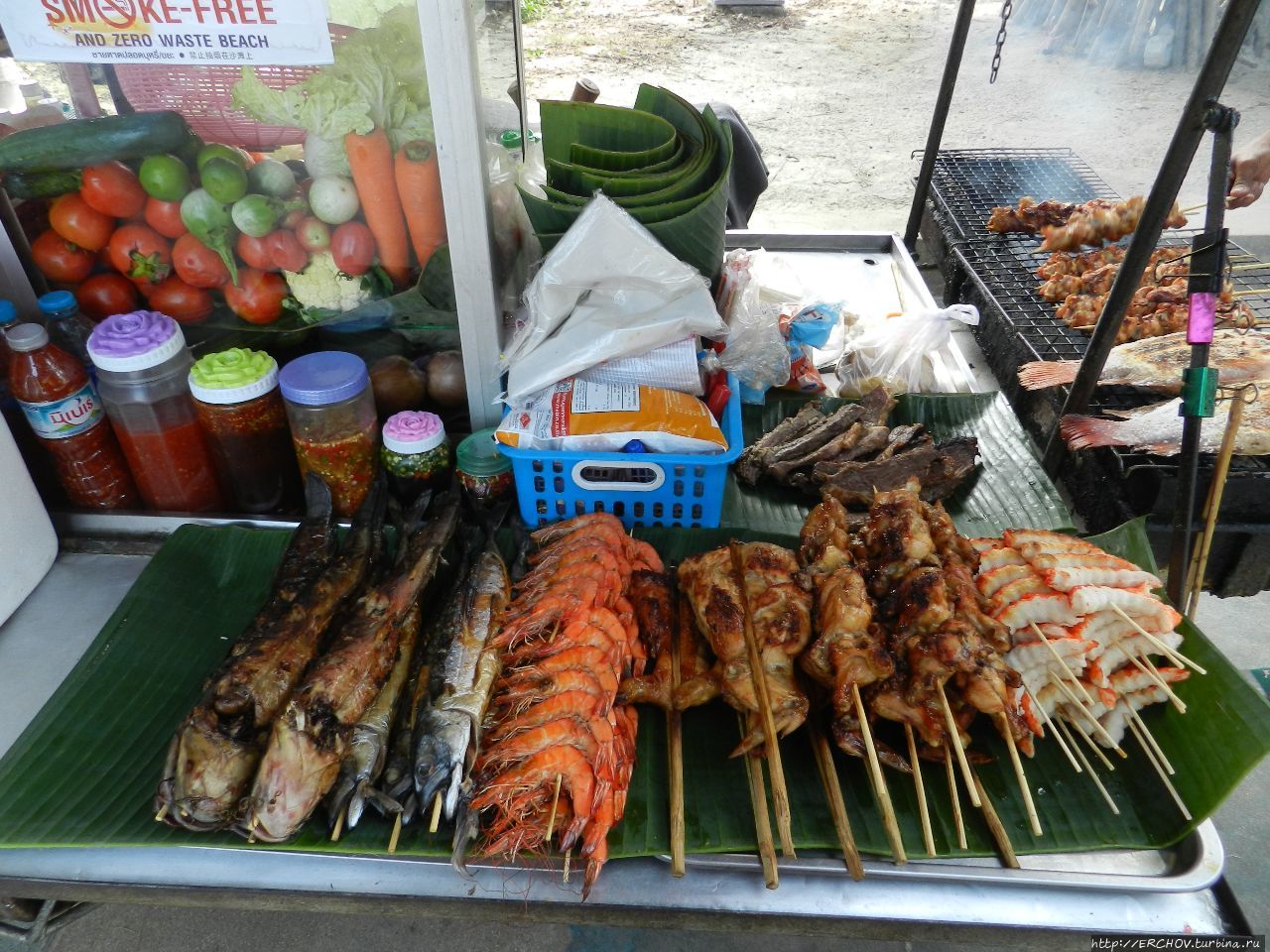 Уличные вкусняшки Патонг, Таиланд