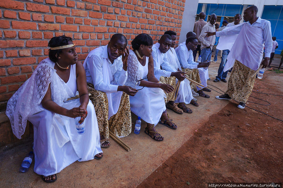Руандийские музыканты. Кигали, Руанда