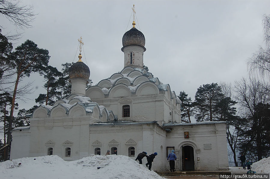 Храм Архангела Михаила Архангельское, Россия