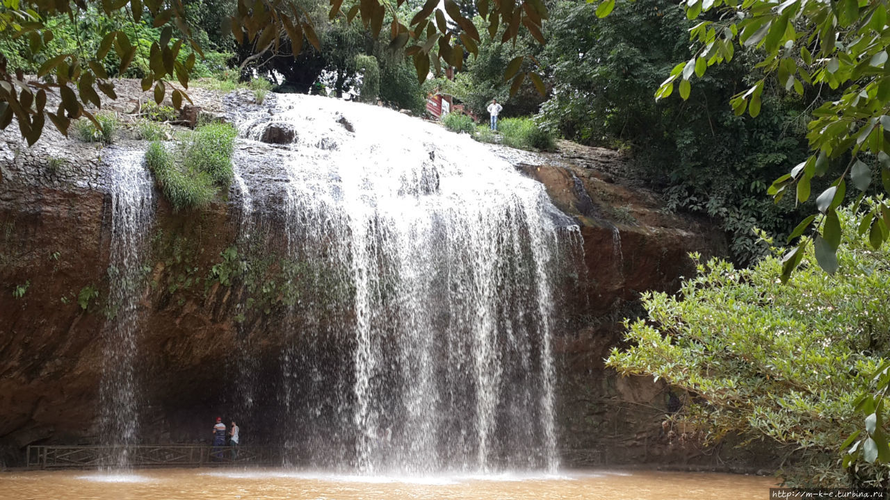 Водопад Пренн и его развлечения Далат, Вьетнам