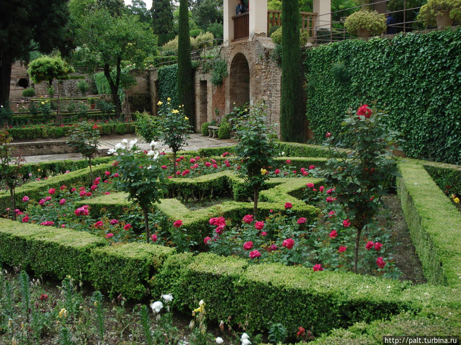 В садах Парталь Гранада, Испания