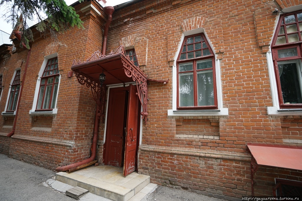 музей истории / Museum of History of Balakovo