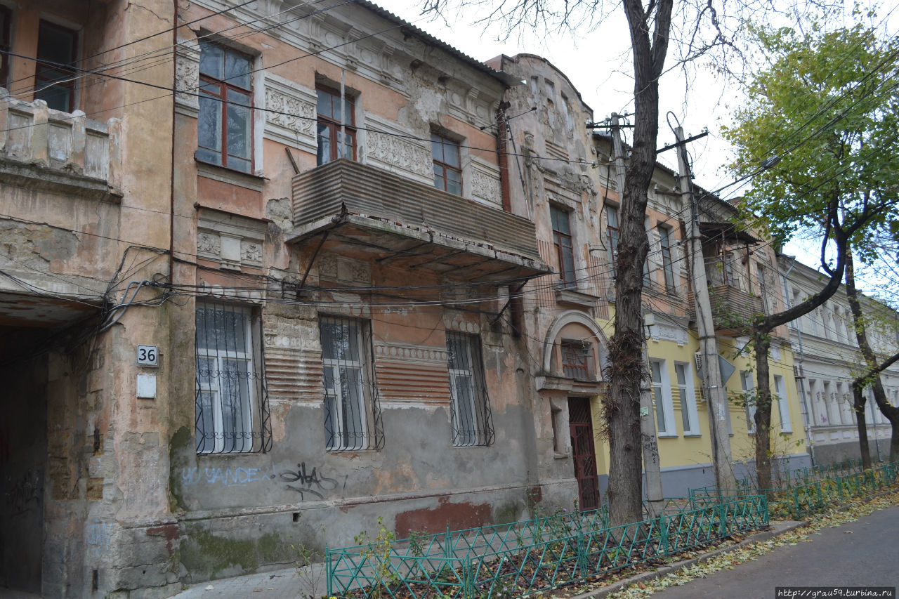 Дом, где жил А.Ф.Гауш / The house where he lived A. F. GAUS