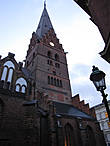 Церковь св. Петра в Мальмё — пример кирпичной готики (14 в).