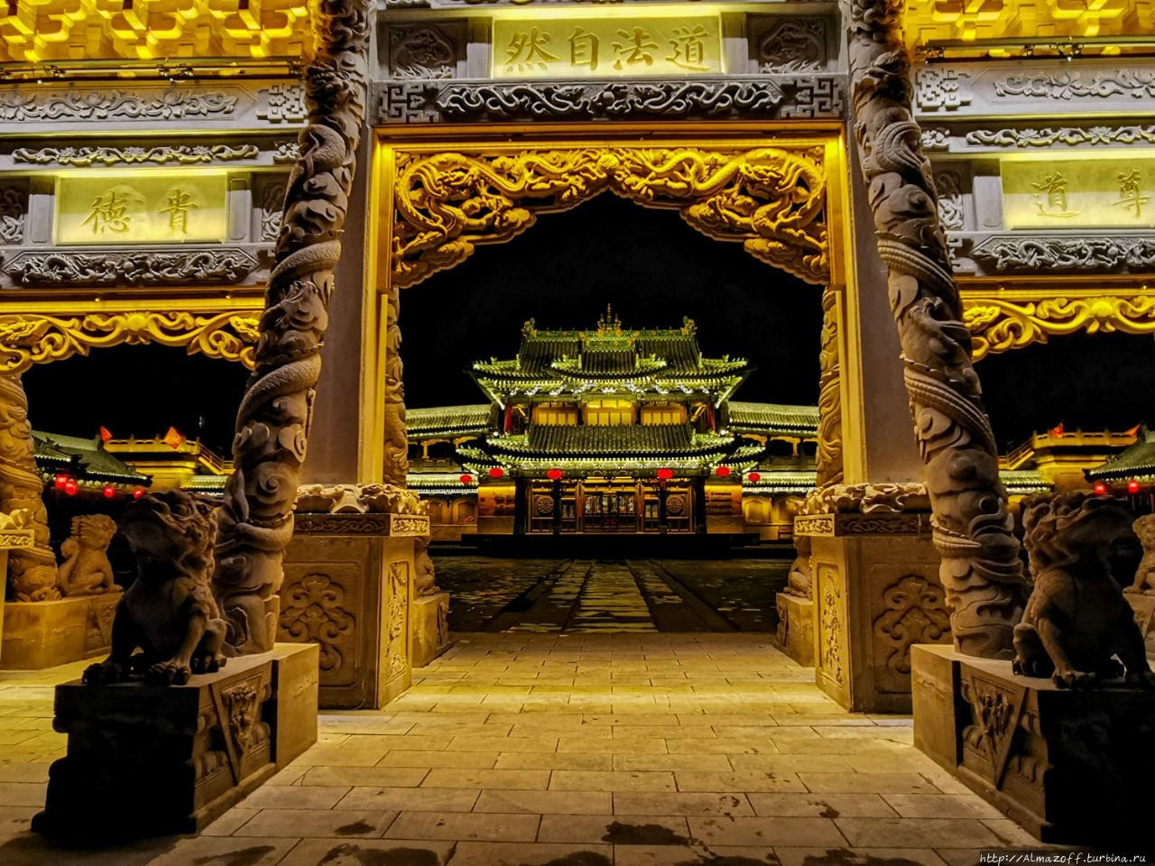 В городе Датун, Шаньси, Китай. Датун, Китай В городе Датун, Шаньси, Китай. Датун, Китай