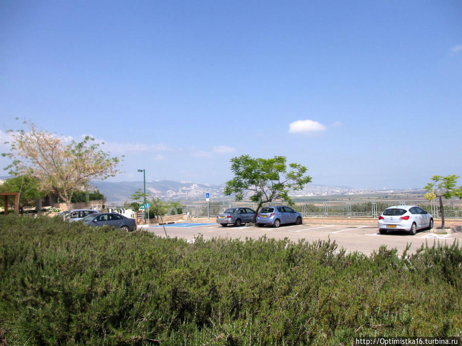 А на кладбище всё спокойненько... Хайфа, Израиль