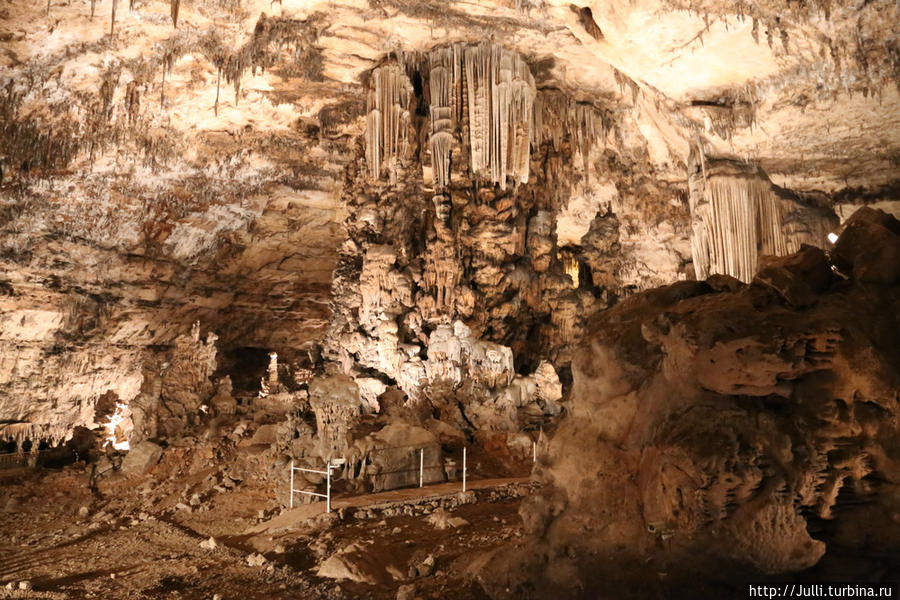 Сталактитовая пещера Beni Aad (Tlemcen) Тлемчен, Алжир