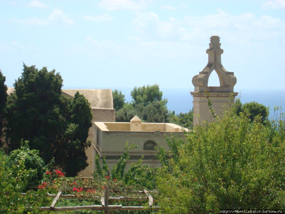 Capri: маршрут Belvedere Piazzetta-Certosa di San Giacomo Остров Капри, Италия