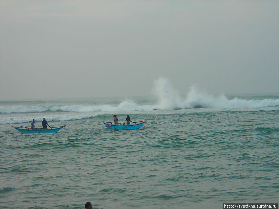 Рыбаки в Индийском океане Мирисса, Шри-Ланка