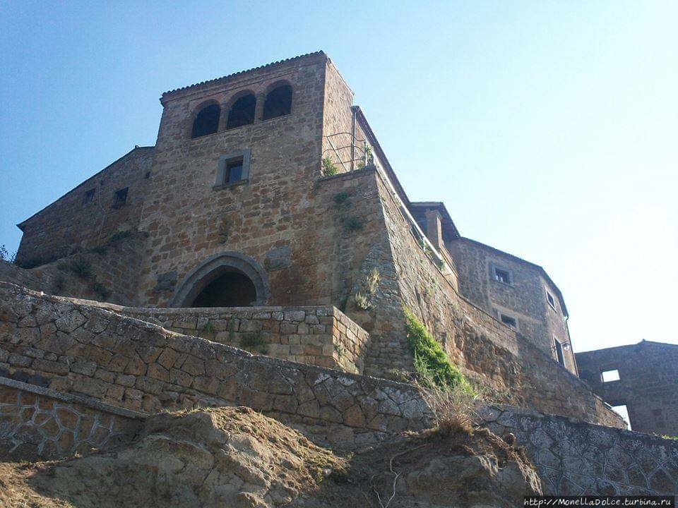 Средневековый Civita di Bagnoregio Баньореджо, Италия