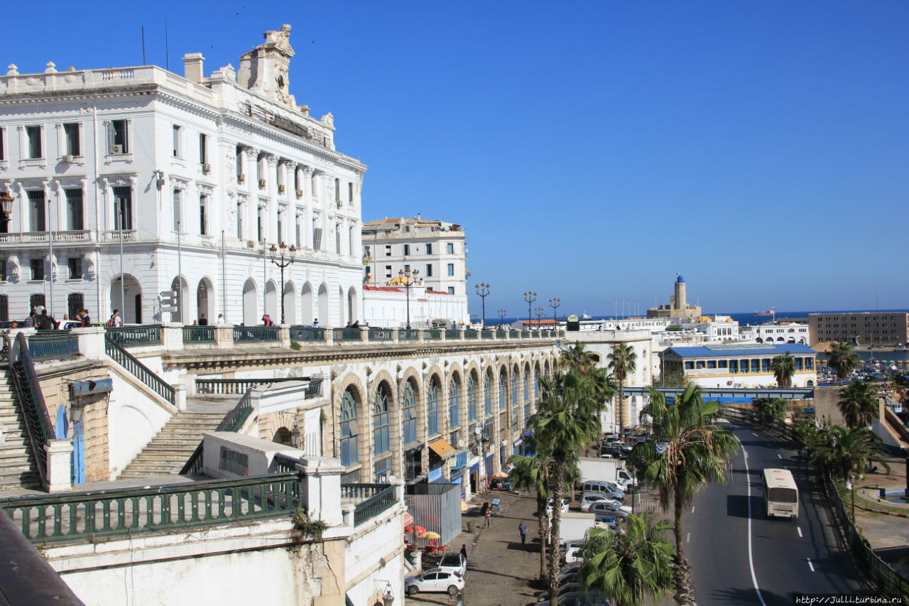 Французская архитектура в центре Алжира Алжир, Алжир