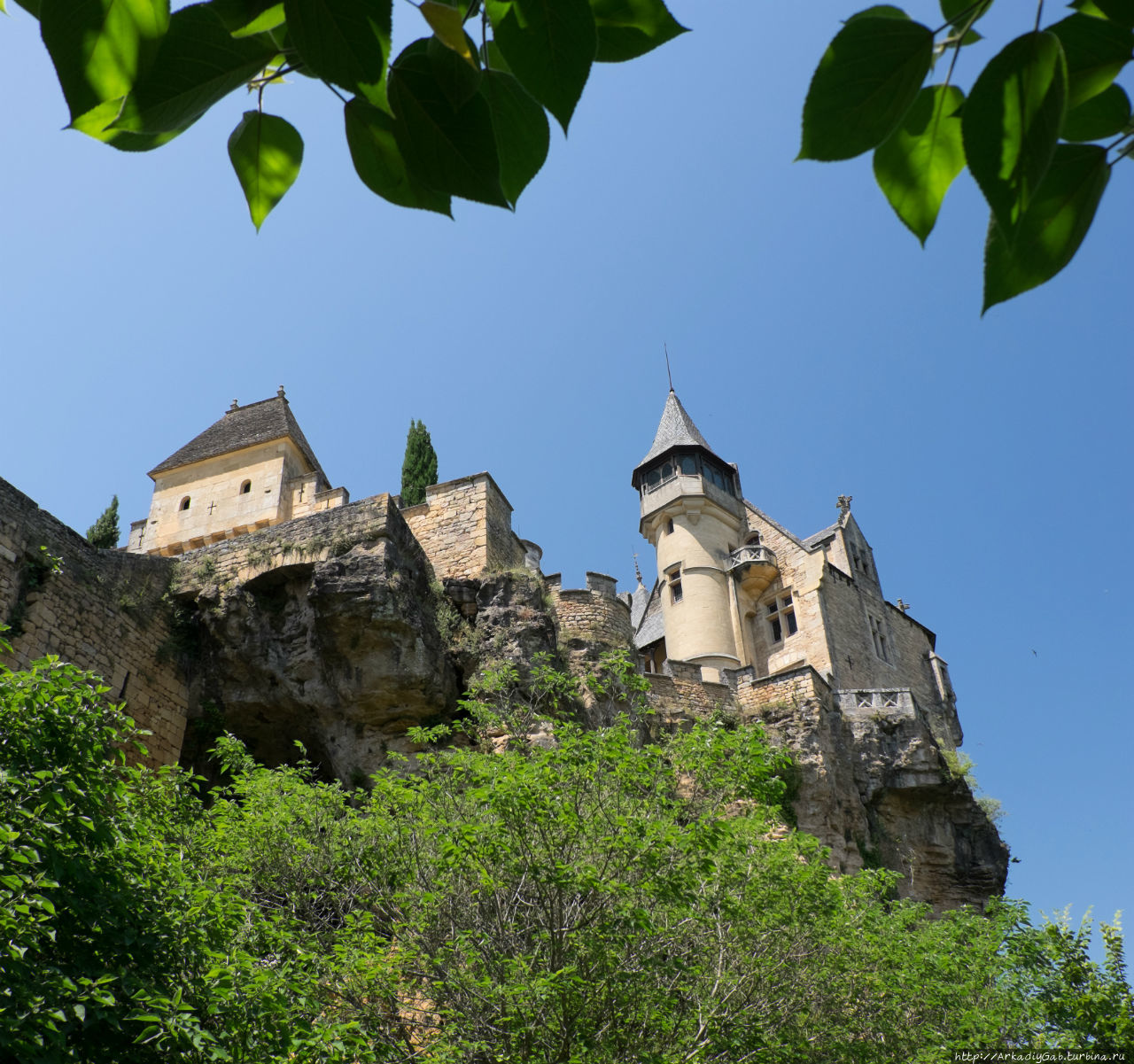 О том, какая страна у нег