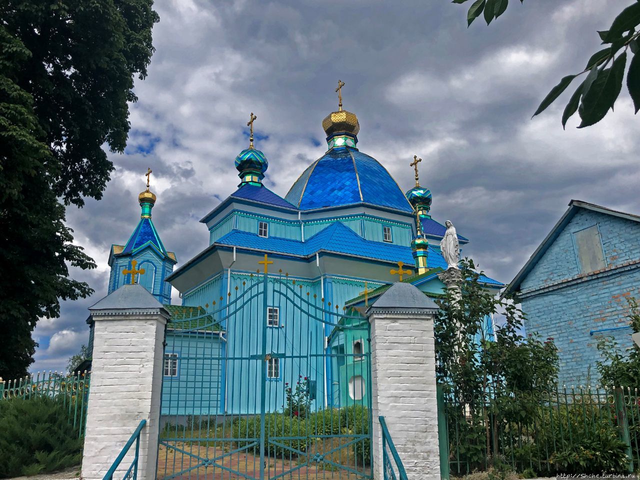 Деревянные церкви Украины.  Церковь Преображения в Оржеве