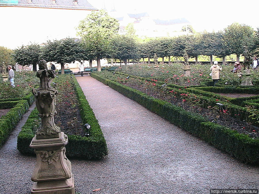 Соборная площадь и императорский сад Бамберг, Германия