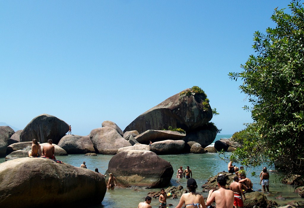 Пляжи Триндади Триндади, Бразилия