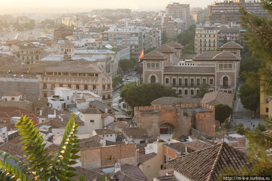 Подъем на смотровую площадку Сан-Николас Гранада, Испания