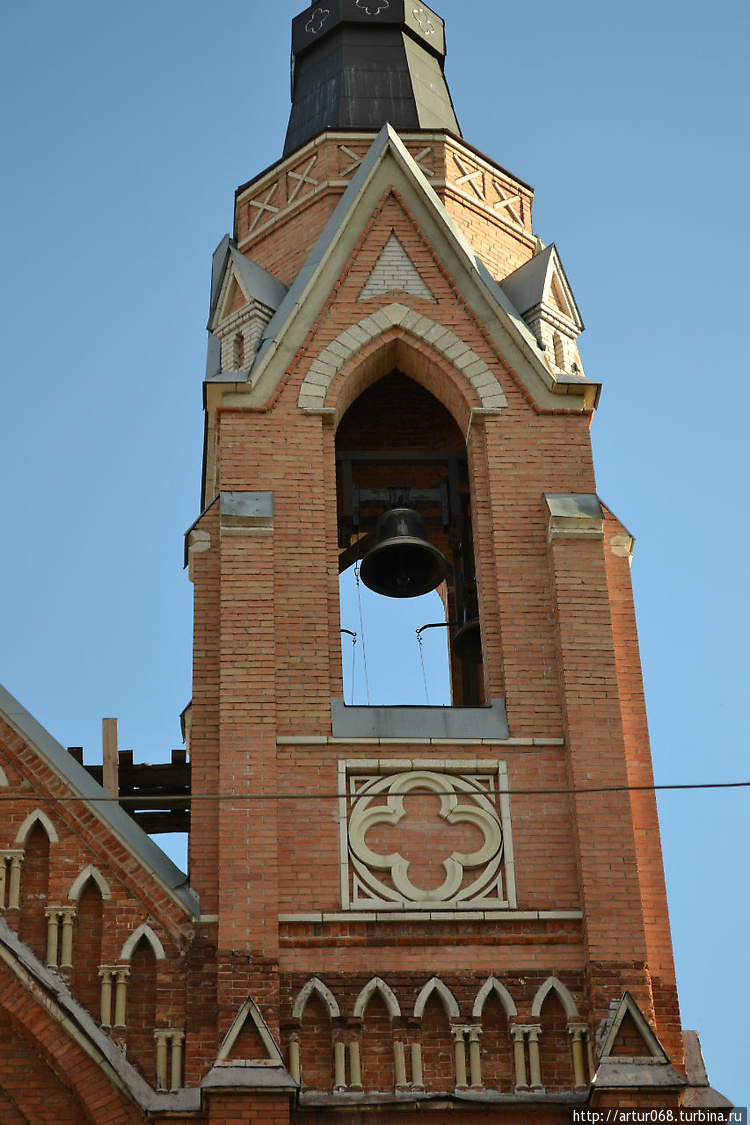 Восстановленная колокольн