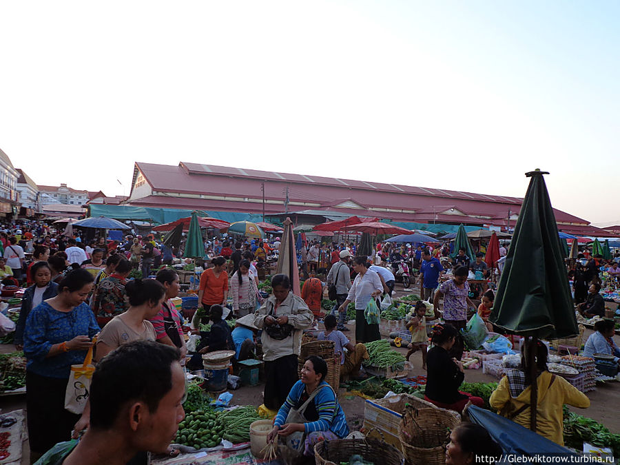 Город Паксе Паксе, Лаос