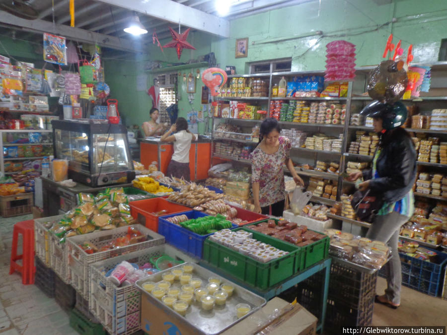 Магазин Моулмейн, Мьянма