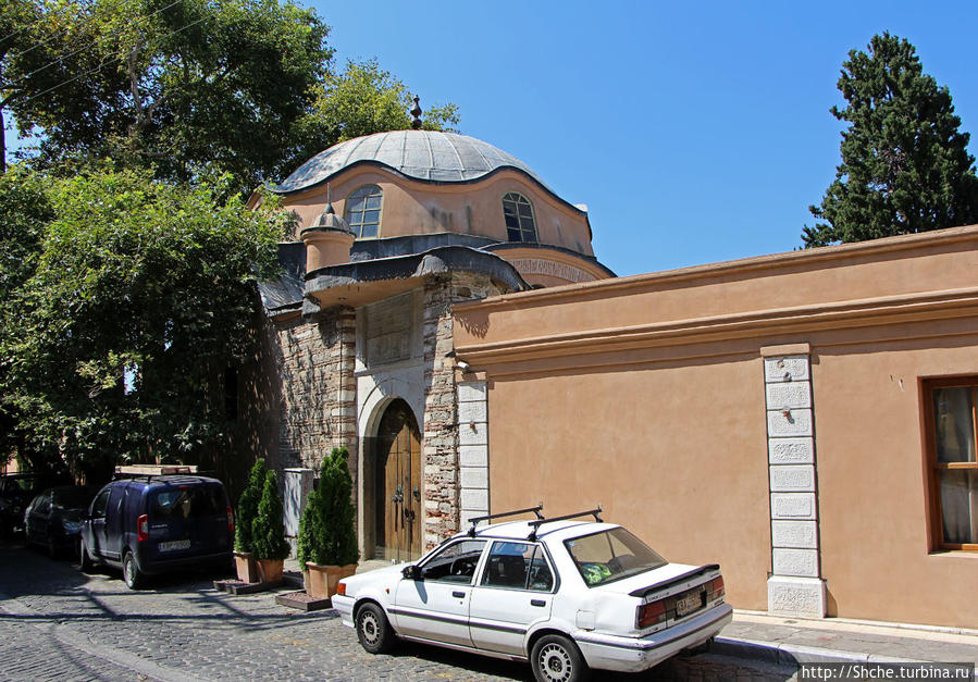 мечеть... все же и сейчас здесь преобладает мусульманское население Кавала, Греция