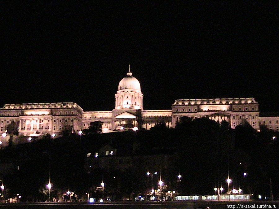 Будапешт ночью. Истрия, Хорватия